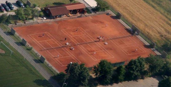 Tennisanlage